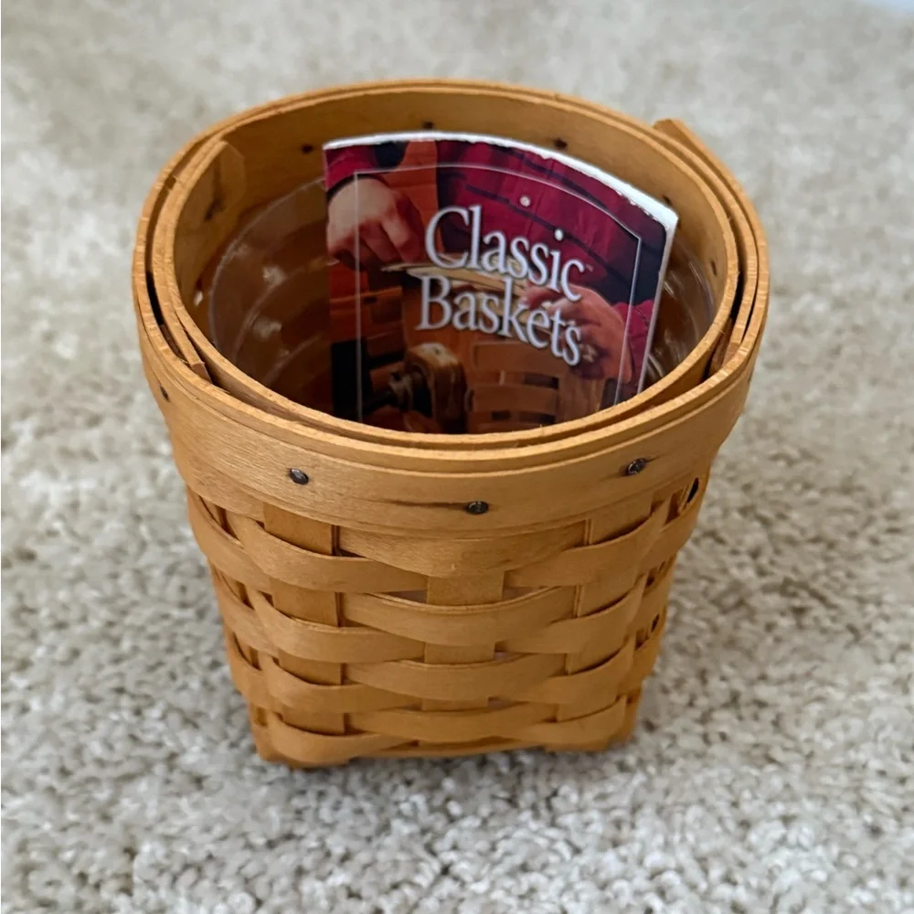 Vintage Longaberger Brown Basket - Picture 4 of 4